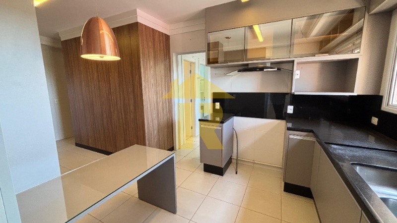Apartamento com 3 quartos à venda, 174m² — foto 11 de 33