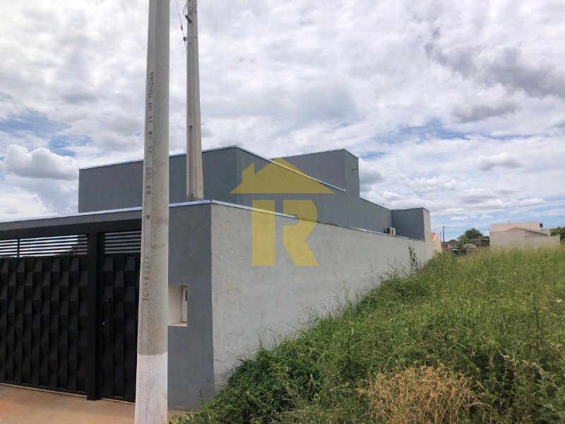 Casa com 2 quartos à venda, 123m² — foto 3 de 30