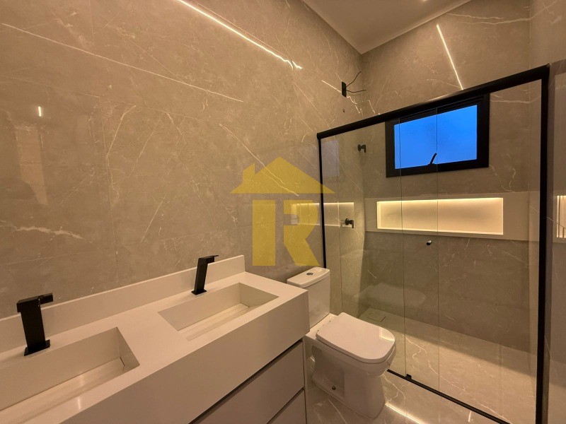 Casa com 3 quartos à venda, 137m² — foto 22 de 25