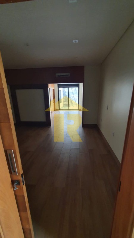 Casa com 4 quartos à venda, 500m² — foto 34 de 46