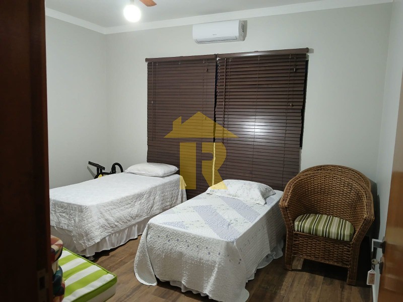 Casa de Condomínio com 3 quartos à venda, 170m² — foto 17 de 26