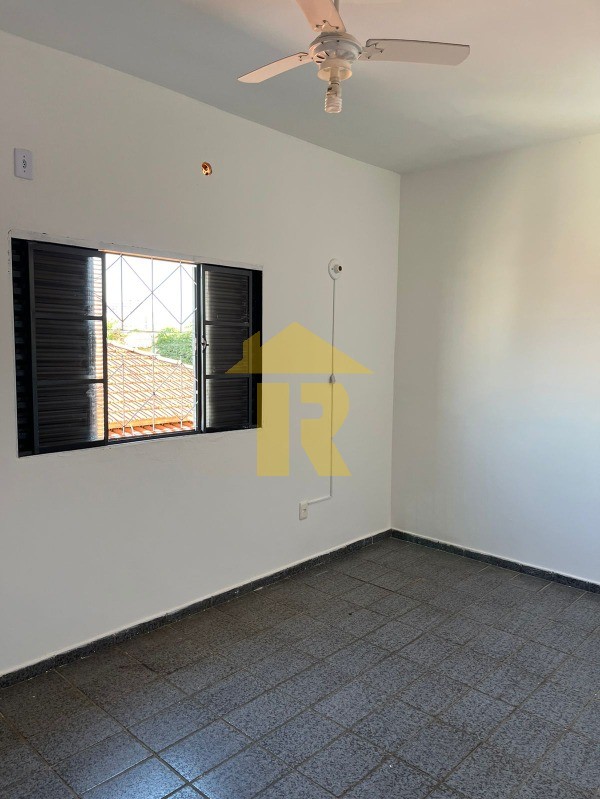 Casa com 3 quartos à venda, 150m² — foto 18 de 20