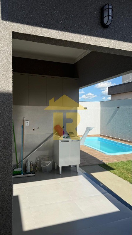 Casa com 3 quartos à venda, 100m² — foto 25 de 57