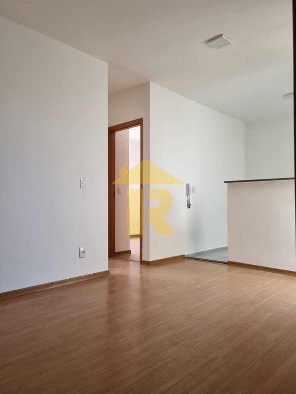 Apartamento com 2 quartos à venda, 39m² — foto 1 de 20