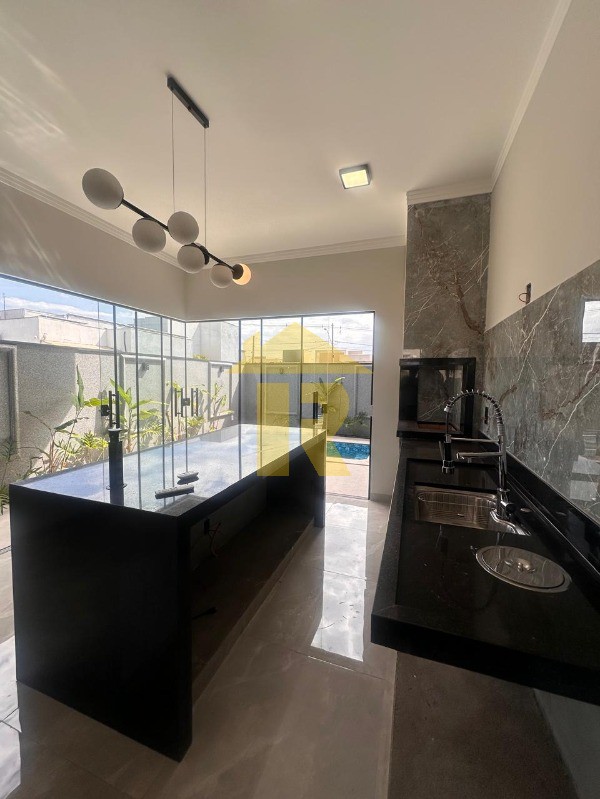 Casa de Condomínio com 3 quartos à venda, 120m² — foto 13 de 39