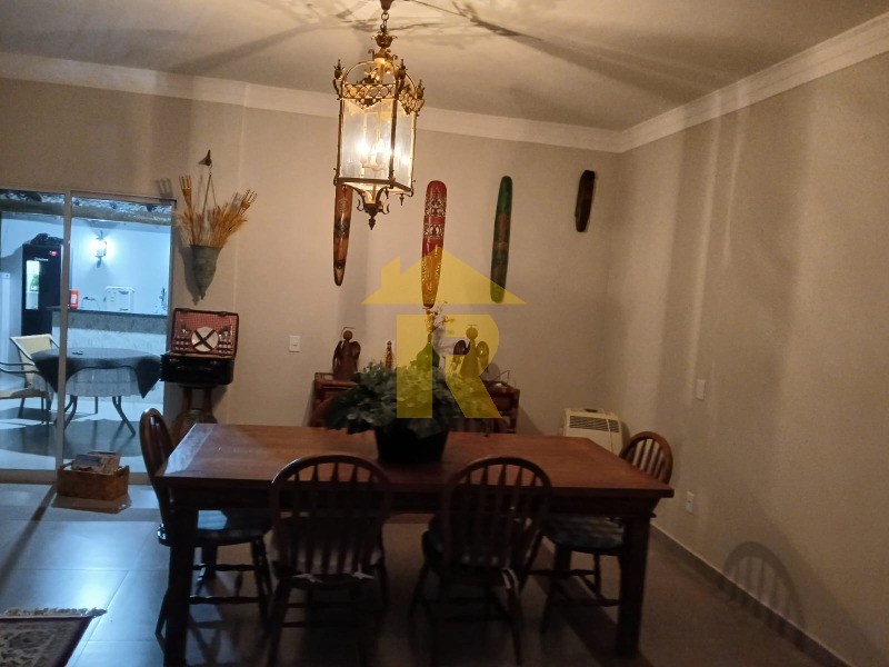Casa de Condomínio com 3 quartos à venda, 170m² — foto 9 de 26