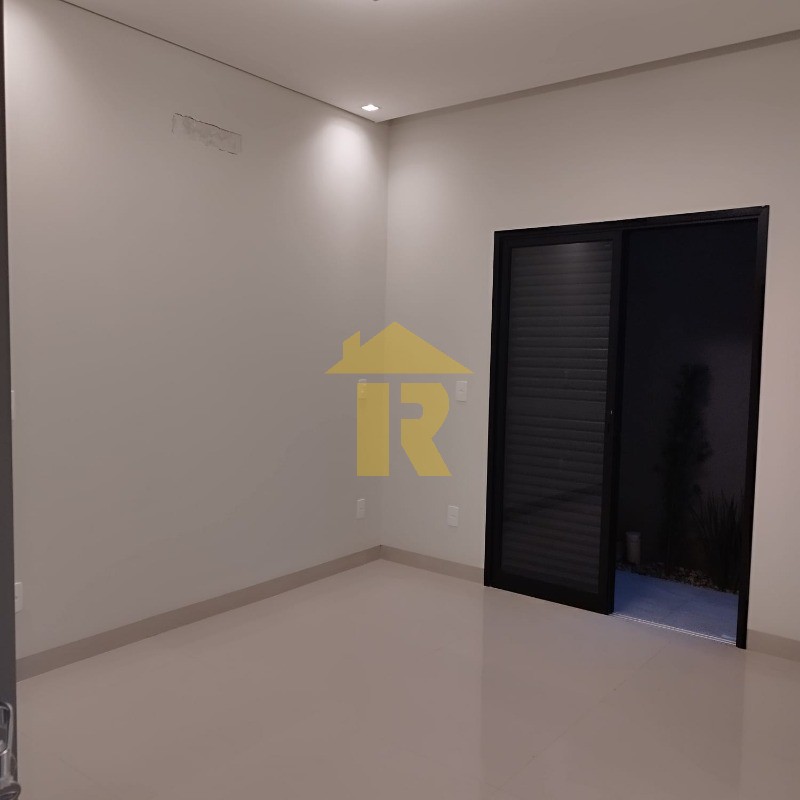 Casa de Condomínio com 3 quartos à venda, 212m² — foto 23 de 29