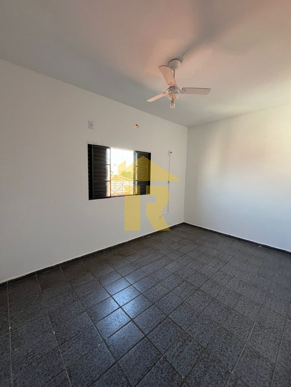 Casa com 3 quartos à venda, 150m² — foto 14 de 20