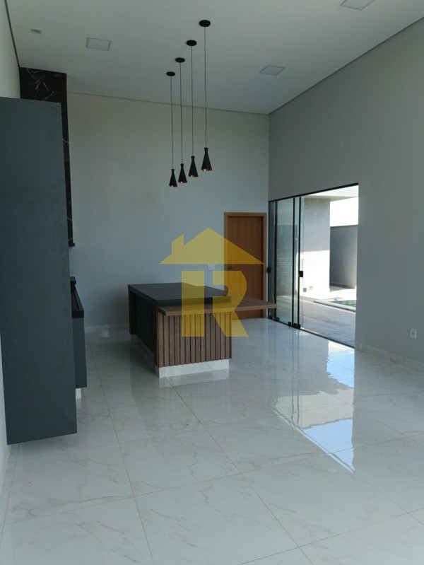 Casa de Condomínio com 3 quartos à venda, 132m² — foto 9 de 30