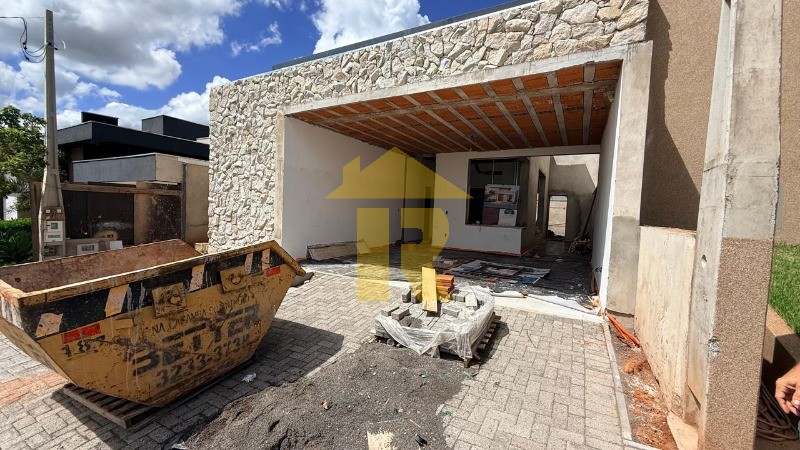 Casa de Condomínio com 3 quartos à venda, 158m² — foto 3 de 28