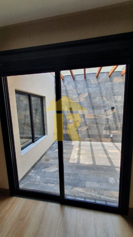 Casa com 4 quartos à venda, 500m² — foto 42 de 46