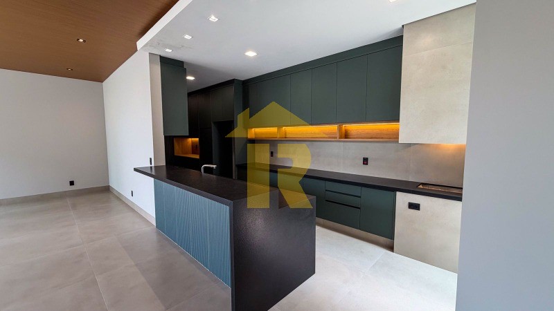 Casa de Condomínio com 3 quartos à venda, 220m² — foto 3 de 23
