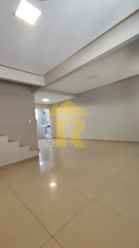 Casa de Condomínio com 3 quartos à venda, 120m² — foto 8 de 55