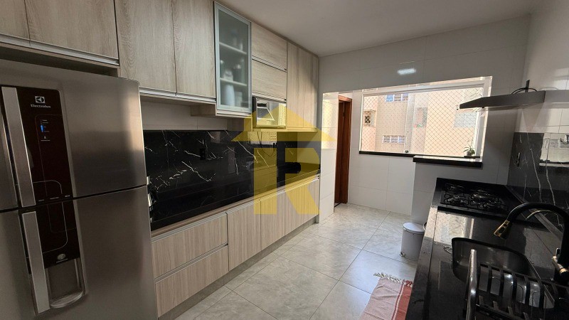 Apartamento com 3 quartos à venda, 90m² — foto 8 de 28
