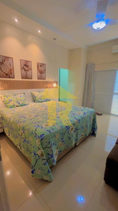 Casa com 3 quartos à venda, 226m² — foto 29 de 32