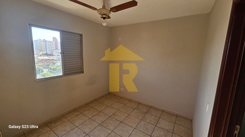 Apartamento com 4 quartos para aluguel, 133m² — foto 18 de 21