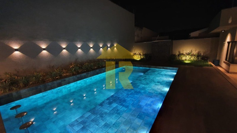 Casa com 4 quartos à venda, 500m² — foto 17 de 46