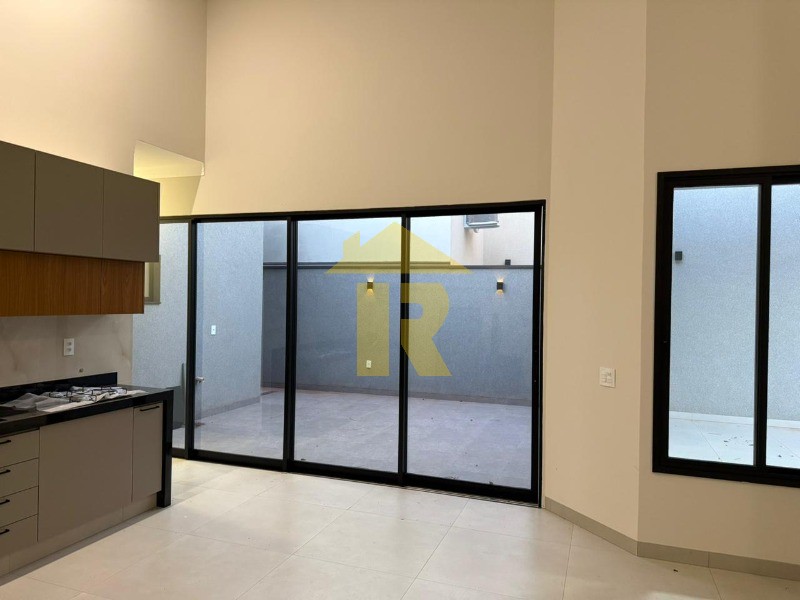 Casa de Condomínio com 3 quartos à venda, 120m² — foto 6 de 24