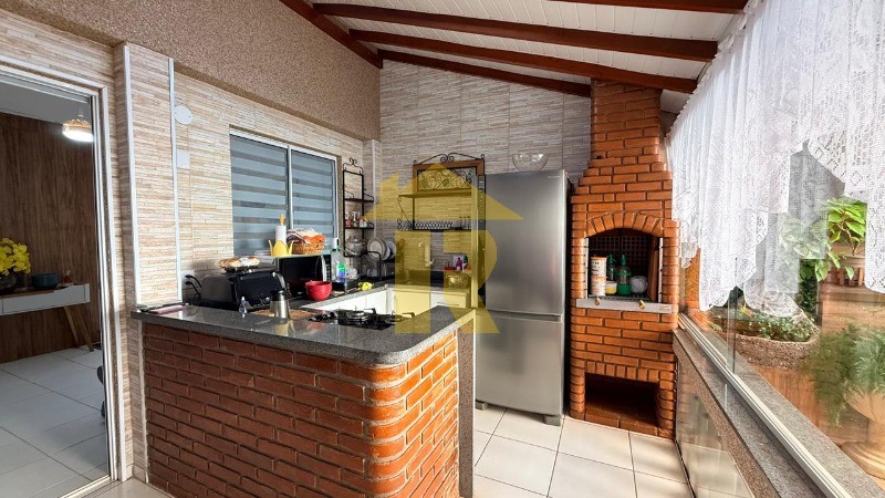 Casa de Condomínio com 2 quartos à venda, 140m² — foto 11 de 31