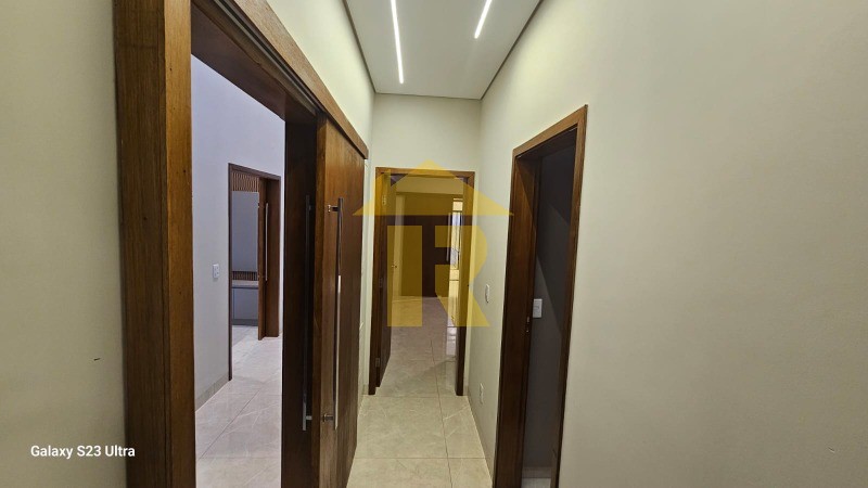 Casa de Condomínio com 3 quartos à venda, 184m² — foto 23 de 48