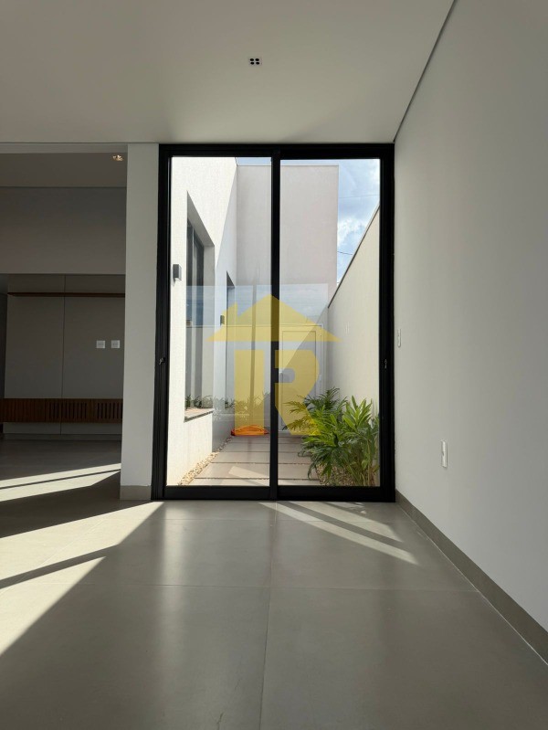 Casa de Condomínio com 3 quartos à venda, 181m² — foto 17 de 25