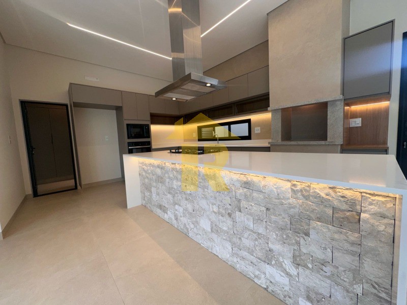 Casa de Condomínio com 3 quartos à venda, 245m² — foto 9 de 63