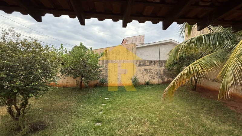 Casa com 3 quartos à venda, 245m² — foto 21 de 29