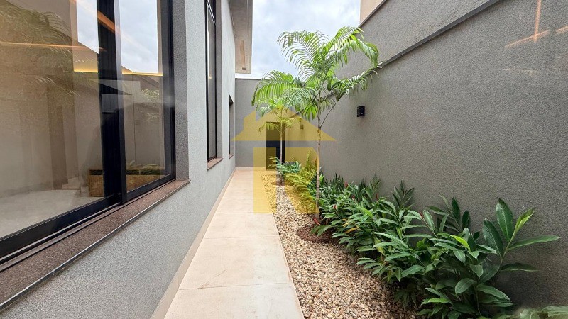 Casa de Condomínio com 3 quartos à venda, 230m² — foto 25 de 45