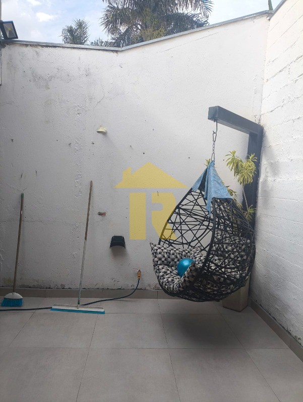 Casa de Condomínio com 3 quartos à venda, 130m² — foto 14 de 44