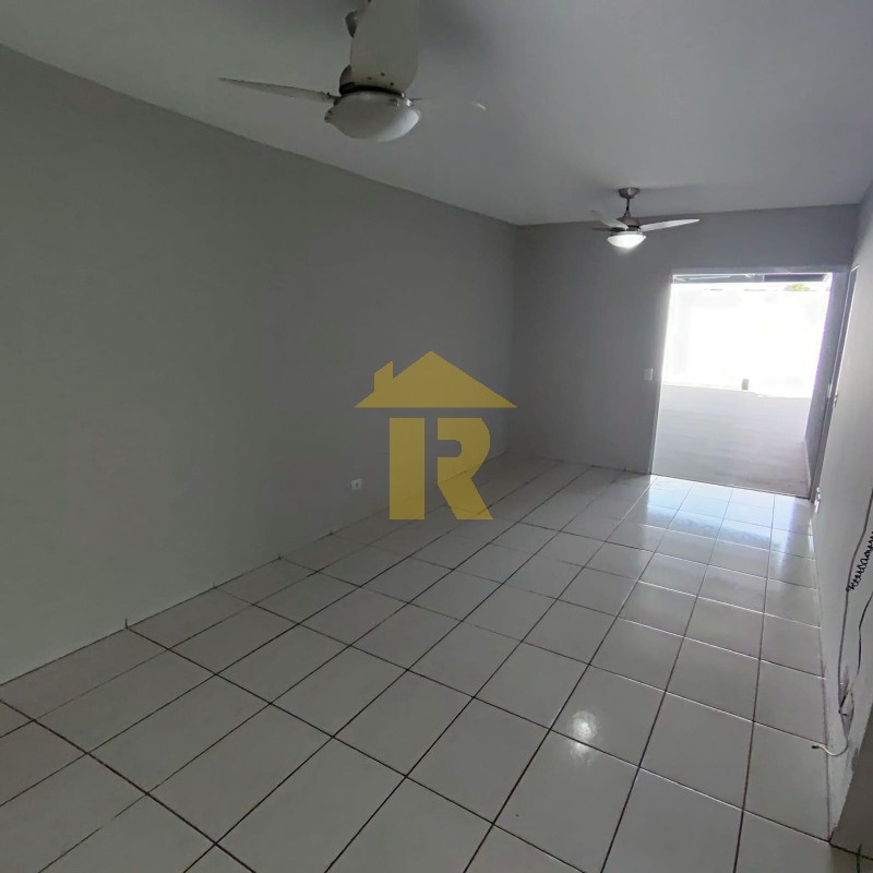 Casa de Condomínio com 3 quartos para aluguel, 110m² — foto 5 de 22