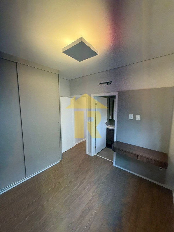 Casa de Condomínio com 3 quartos à venda, 181m² — foto 16 de 25