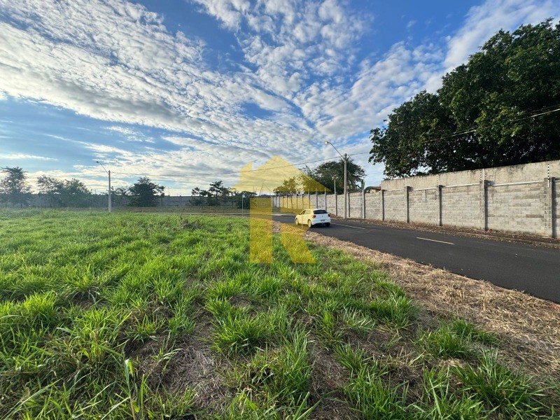 Terreno / Lote / Condomínio  à venda, 405m² — foto 8 de 42