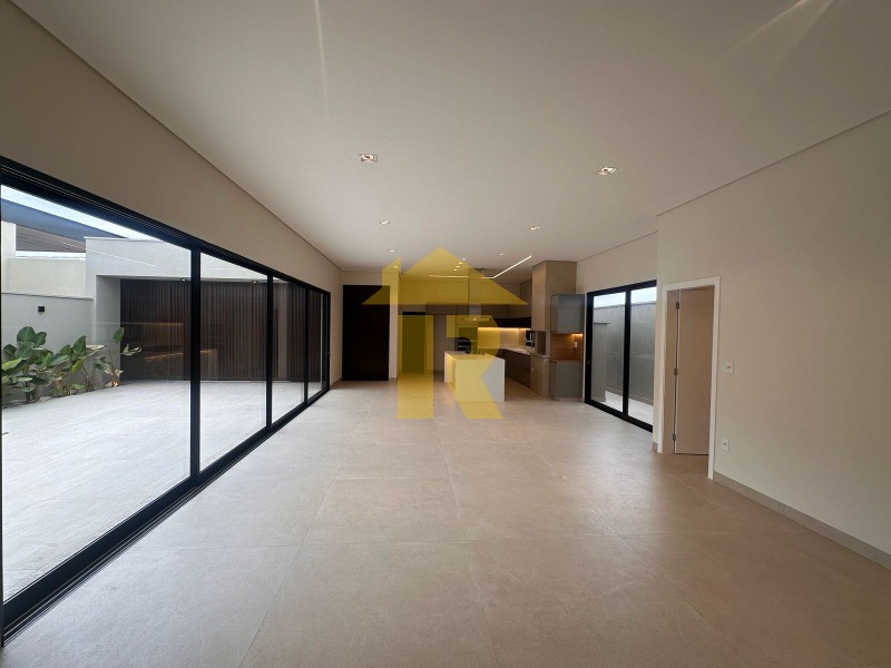 Casa de Condomínio com 3 quartos à venda, 245m² — foto 18 de 63