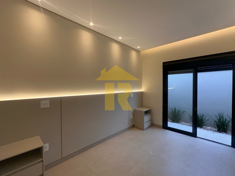 Casa de Condomínio com 3 quartos à venda, 245m² — foto 32 de 63