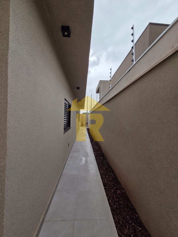 Casa com 3 quartos à venda, 120m² — foto 21 de 33