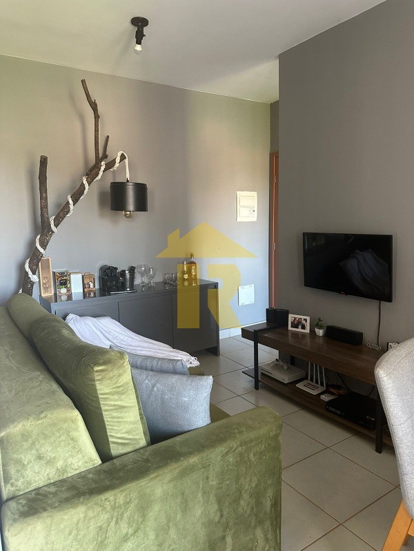 Apartamento com 2 quartos à venda, 48m² — foto 2 de 23