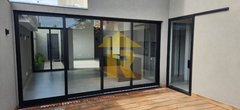 Casa de Condomínio com 3 quartos à venda, 185m² — foto 18 de 49