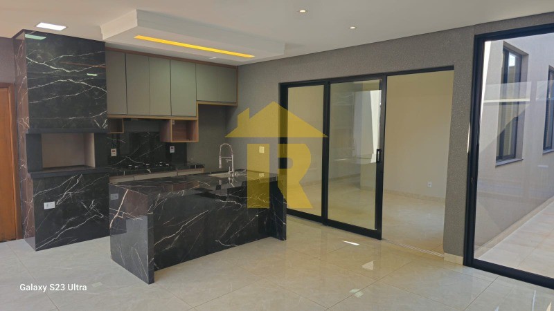 Casa de Condomínio com 3 quartos à venda, 184m² — foto 11 de 48