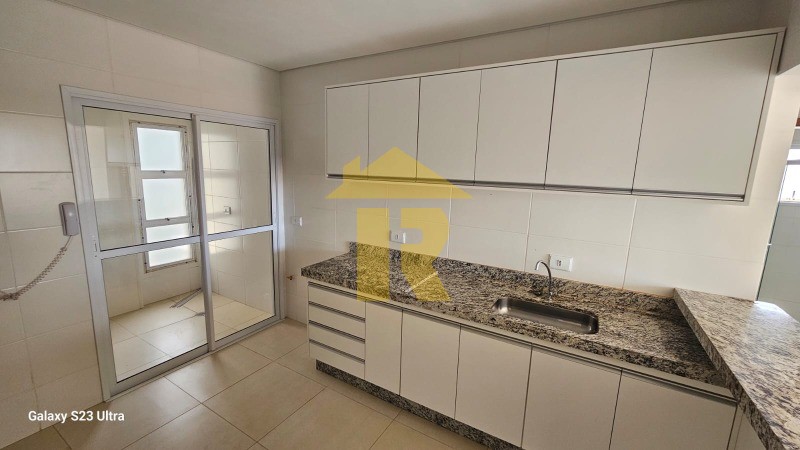 Apartamento com 2 quartos à venda, 76m² — foto 8 de 22