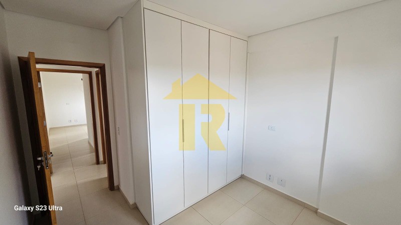 Apartamento com 2 quartos à venda, 76m² — foto 10 de 22