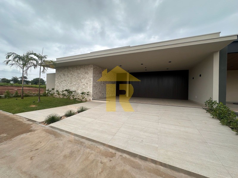Casa de Condomínio com 3 quartos à venda, 245m² — foto 3 de 63
