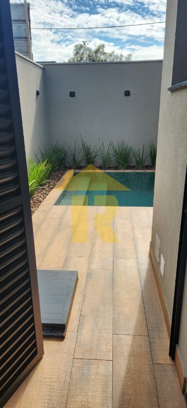 Casa de Condomínio com 3 quartos à venda, 185m² — foto 22 de 49