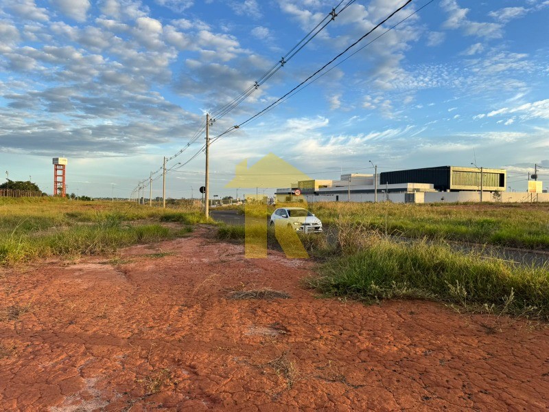 Terreno / Lote / Condomínio  à venda, 369m² — foto 2 de 10