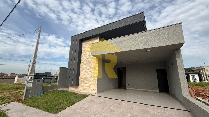 Casa com 3 quartos à venda, 126m² — foto 1 de 26