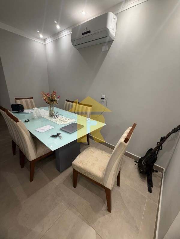 Casa de Condomínio com 3 quartos à venda, 120m² — foto 8 de 37