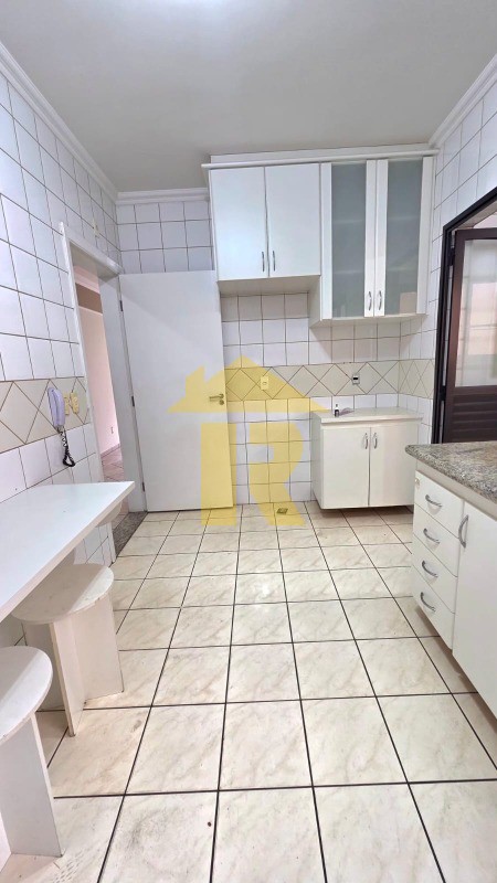 Apartamento com 3 quartos à venda, 105m² — foto 8 de 28
