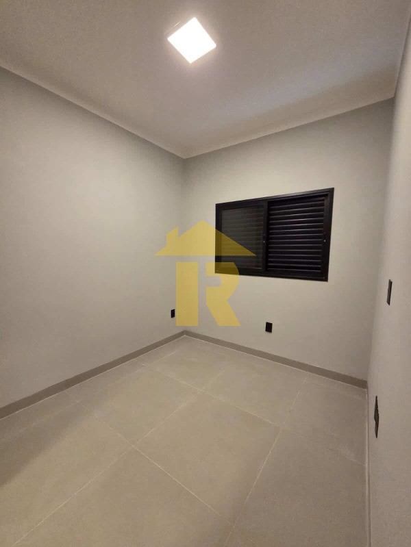 Casa com 3 quartos à venda, 120m² — foto 24 de 33