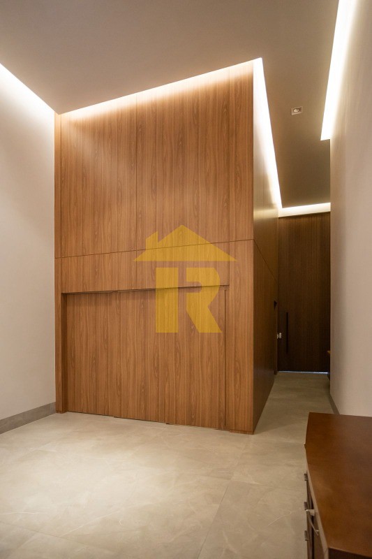 Casa de Condomínio com 3 quartos à venda, 313m² — foto 2 de 25