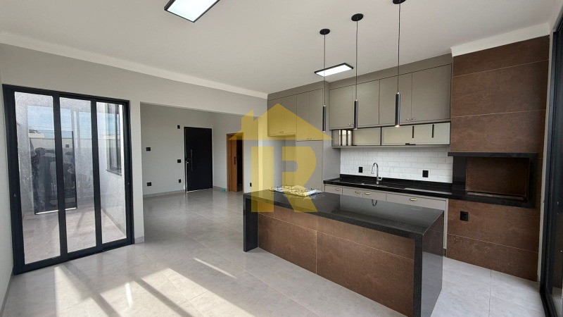 Casa com 3 quartos à venda, 126m² — foto 8 de 26