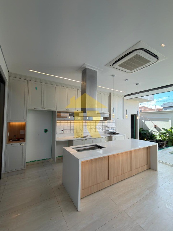 Casa de Condomínio com 3 quartos à venda, 180m² — foto 4 de 21